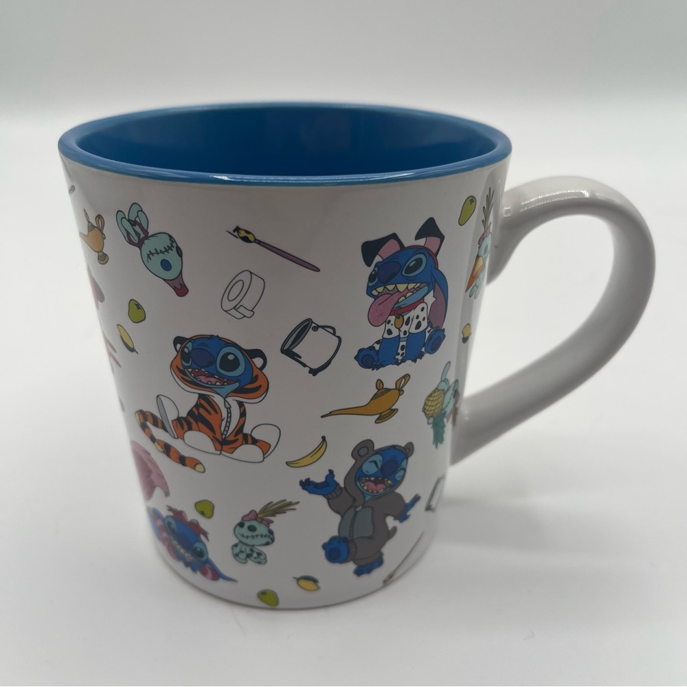 STITCH IN COSTUMES COFFEE MUG NWT